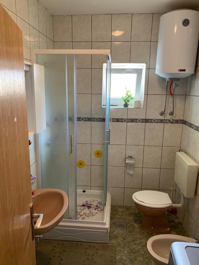 Apartment Ana Рогозница Экстерьер фото